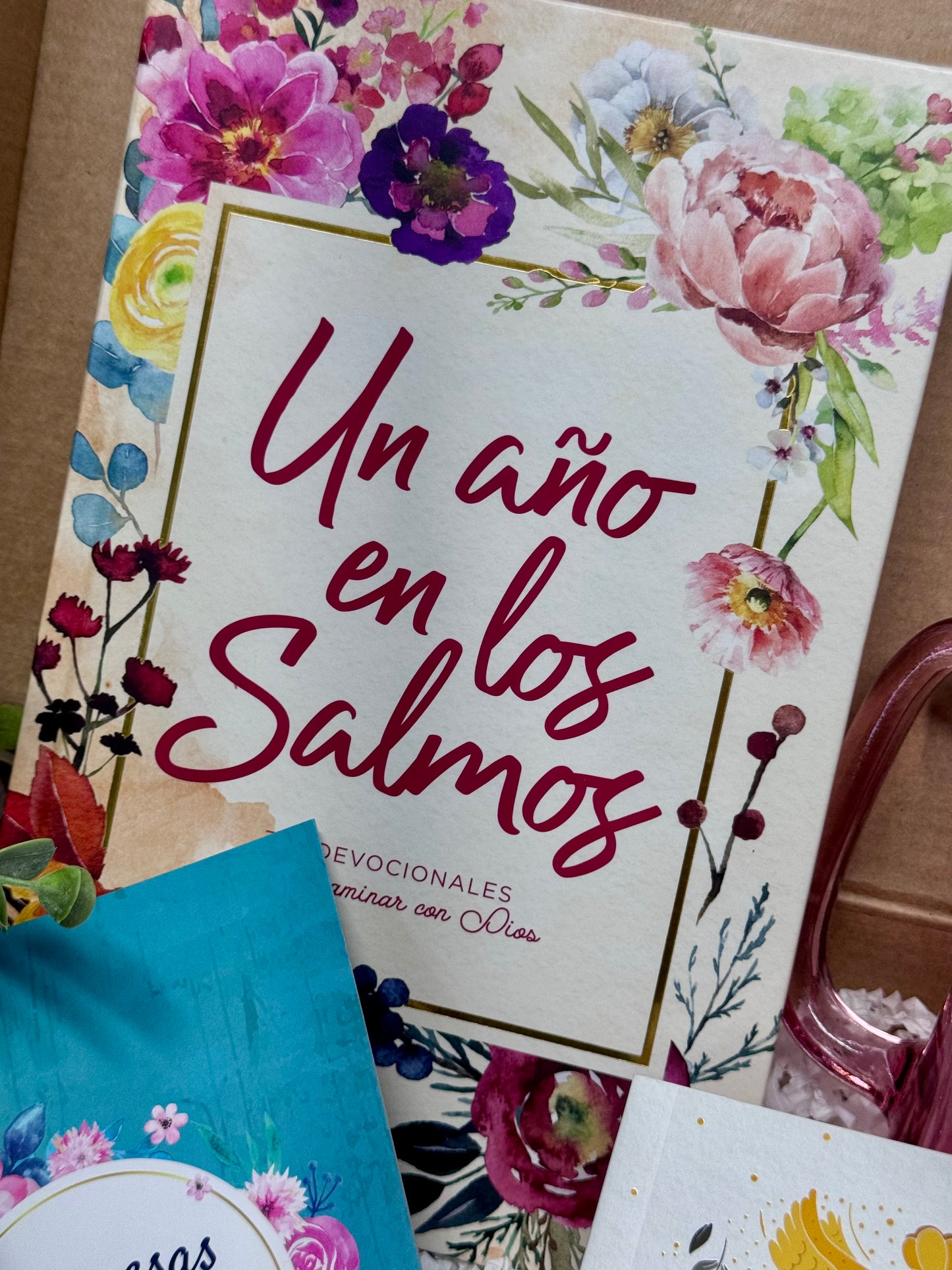 Christian Blessing Box | Faith-Based Gift Box ( Un año en los Salmos )