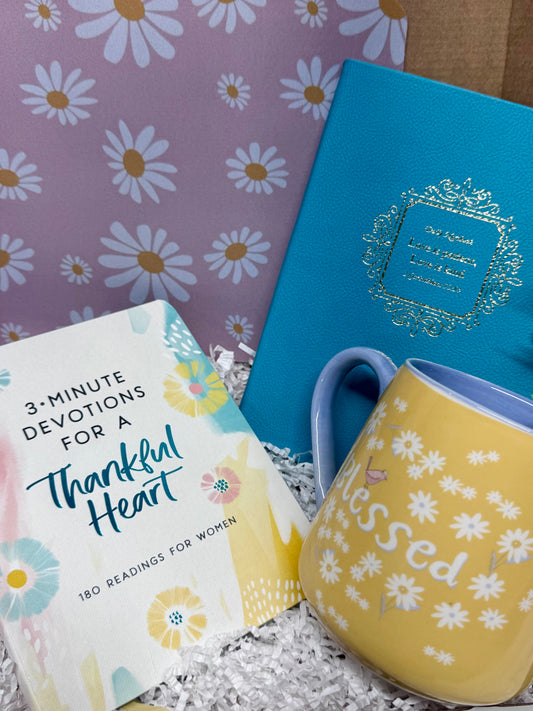 Christian Gift Box for Women | Thankful Heart Devotional | Christian Blessing Box | Encouragement Gift