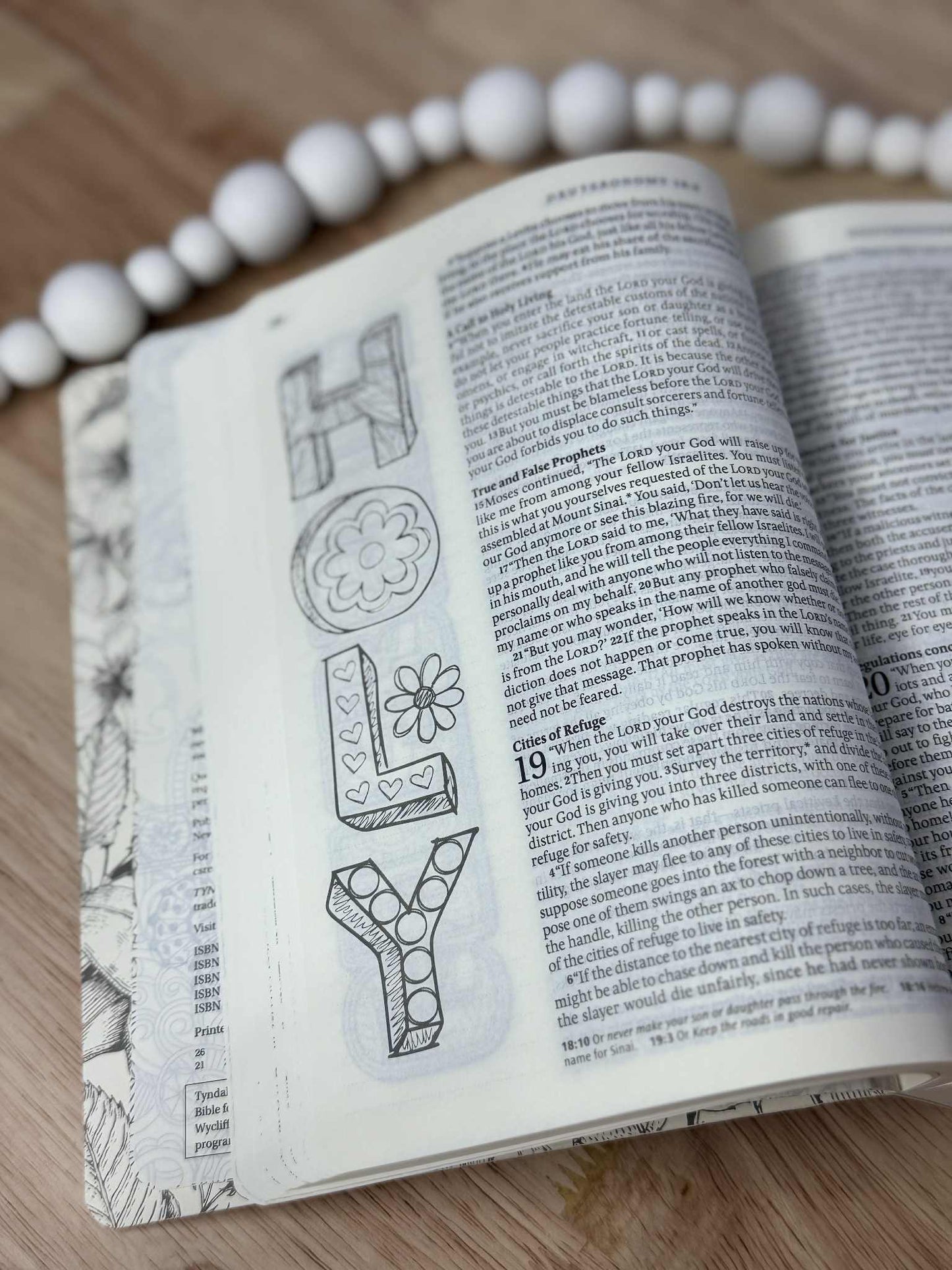 NLT Inspire Bible: The Bible for Coloring & Creative Journaling--softcover, pink