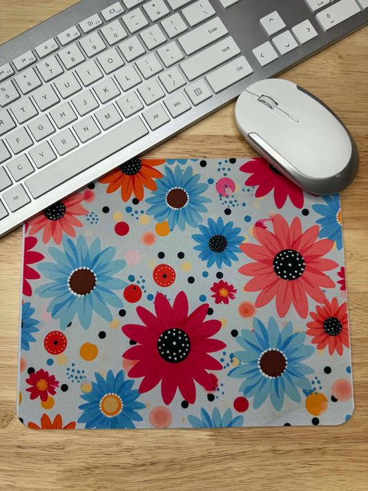 Colorful Daisys mousepad