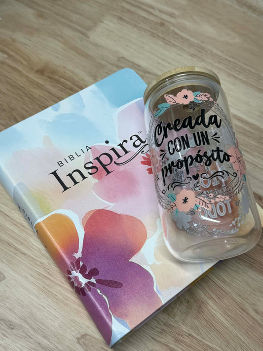 Biblia Inspira NTV con Filament, SentiPiel, Paraíso floral ( Vaso gratis con tu compra )